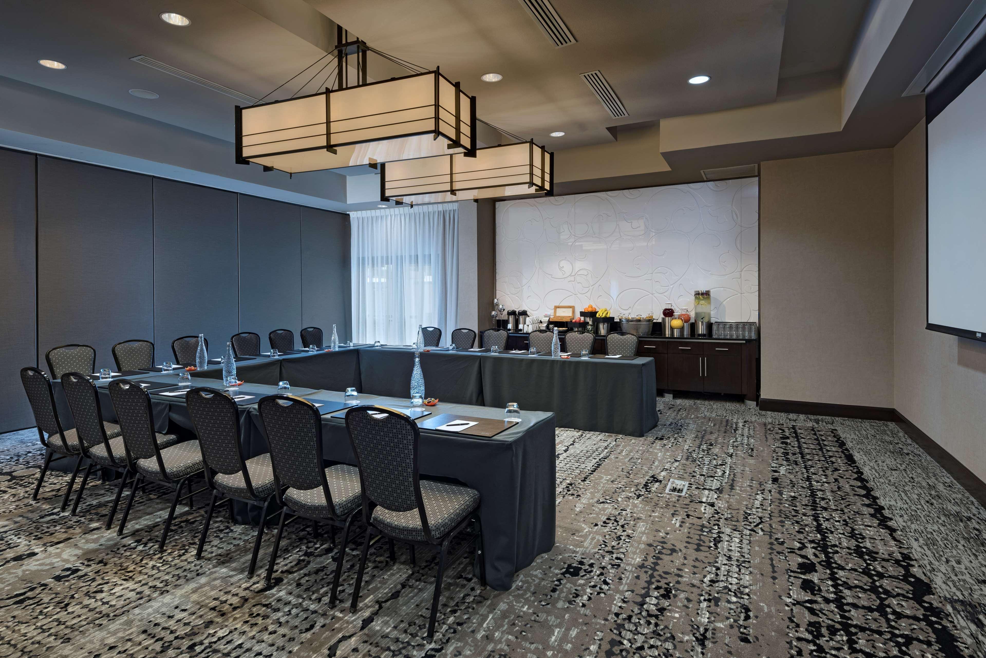 Hyatt Centric The Woodlands Exterior foto